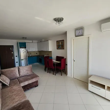 Near The Sea In Apartment Shëngjin