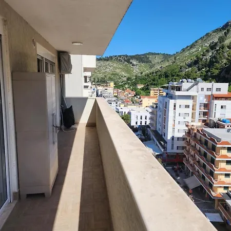 Apartment Near The Sea In